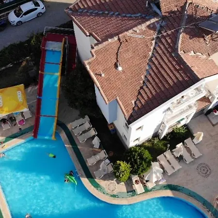 Aparthotel Papaya Side
